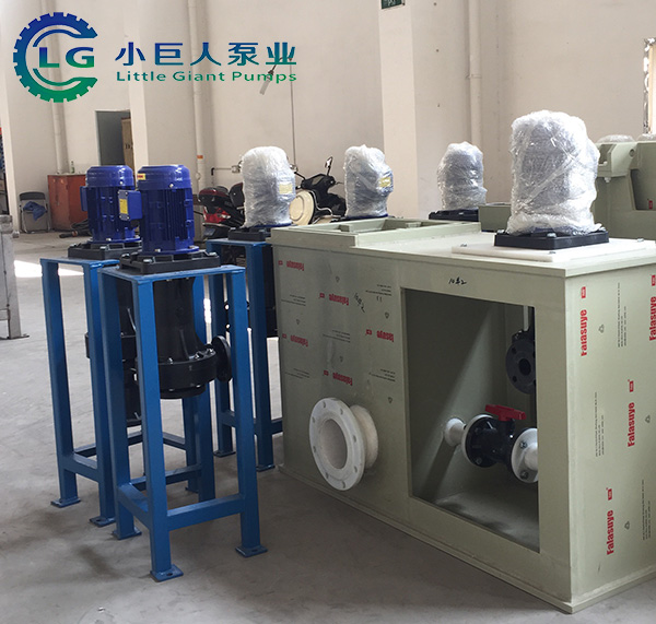 洒水喷头的泵头部门